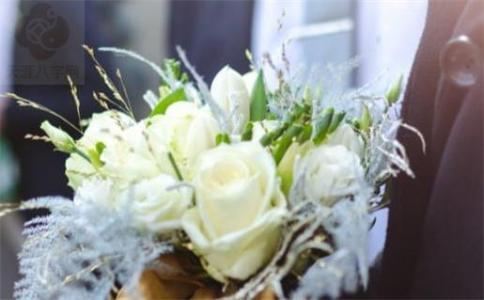 2025年农历十月三十是结婚好日子吗 适不适合办喜事