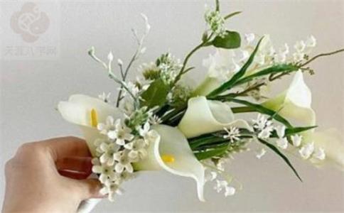 2025年12月22日是结婚好日子吗 适不适合办婚礼